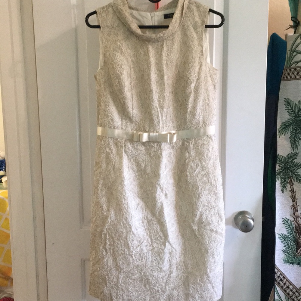 CLOSET CLEAR OUT Brooks Brothers beige lace dress
